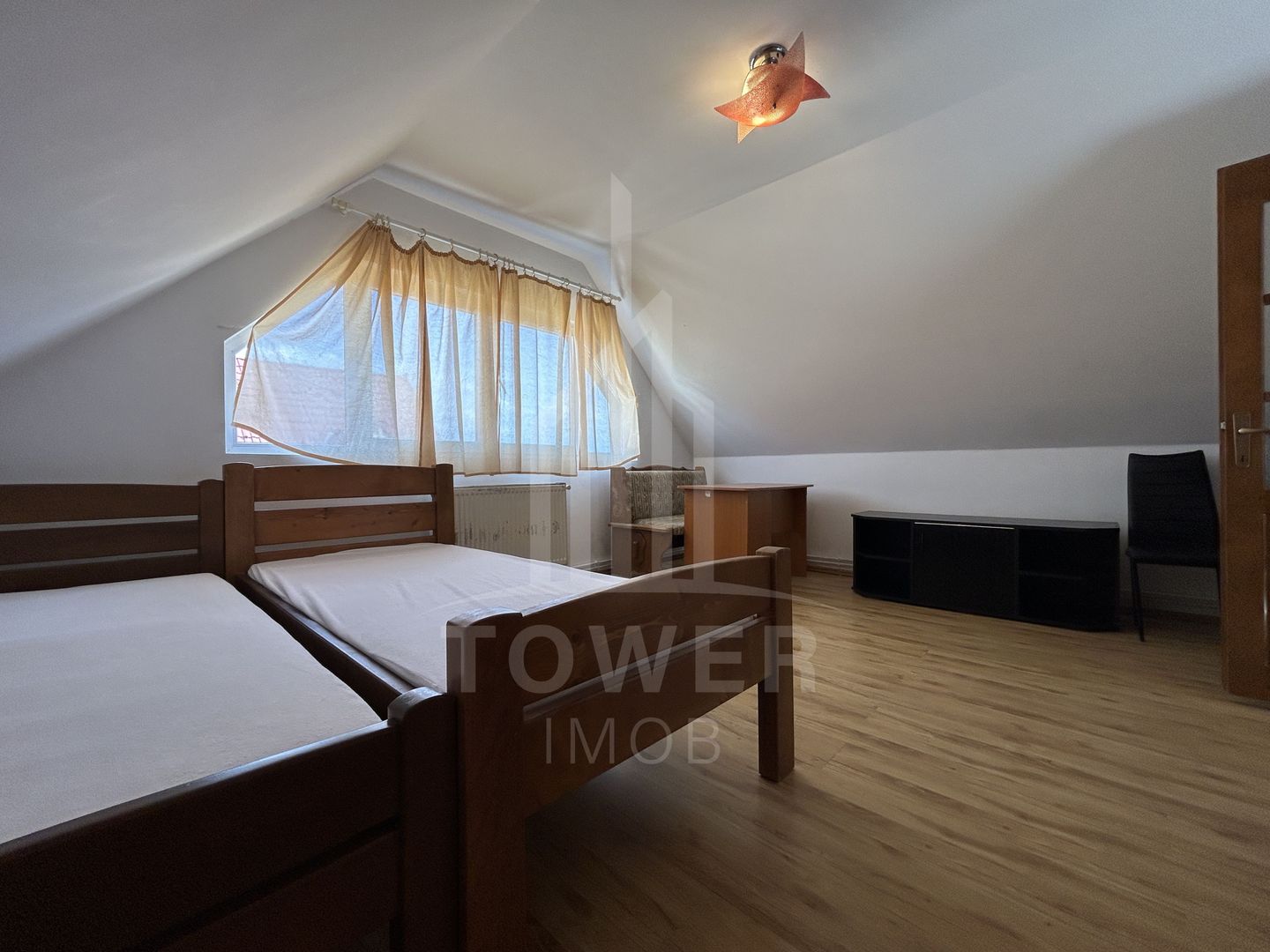2 chirii disponibile la mansardă – zona Turnișor, Calea Turnișorului - Poză 3