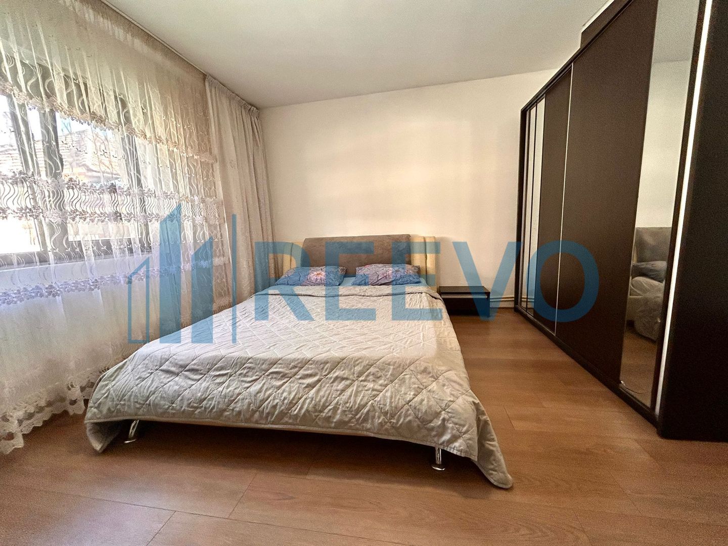 Casă/Vilă de vânzare în Letea Veche, Jud. Bacău - Poză 6