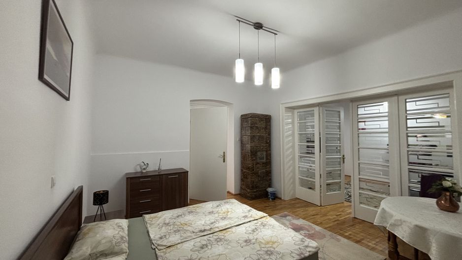 Vilă de închiriat zona Parvan - Poză 3