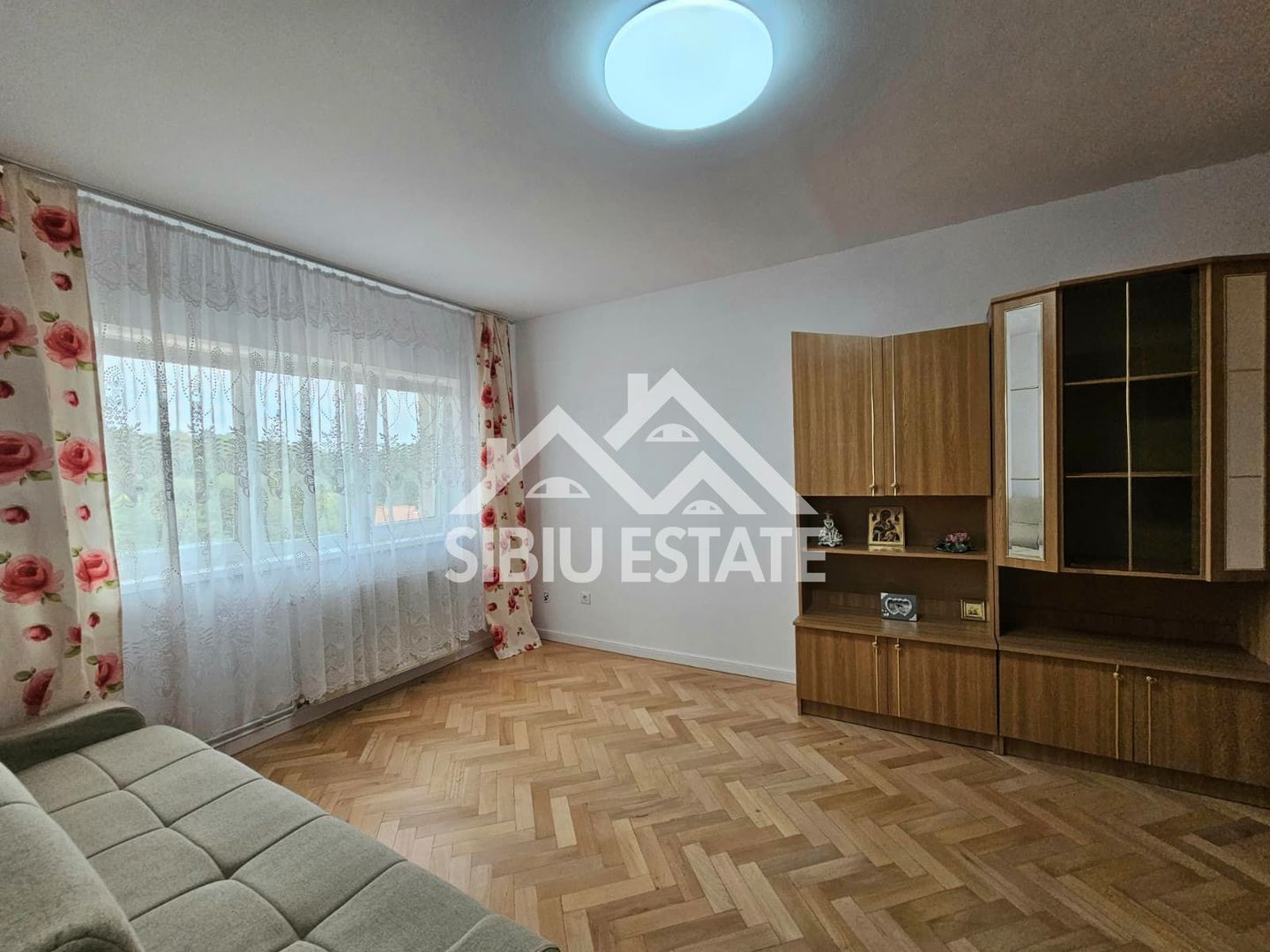 Apartament 2 camere de inchiriat Sibiu - Poză 2