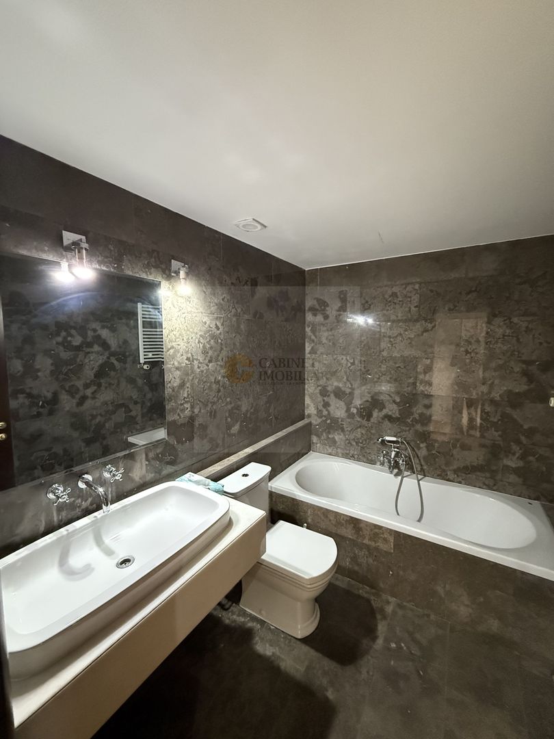 2 camere decomandat | Bloc 2009 | 3min Metrou Unirii - Poză 6