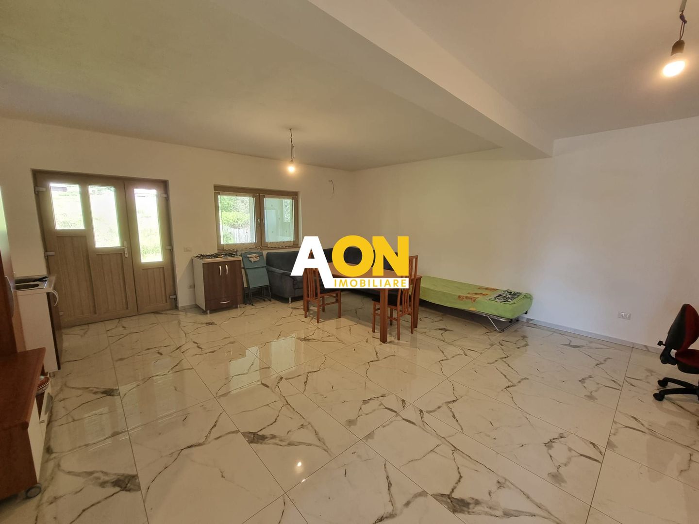Casa 4 Camere, Zona  Micesti, 860 mp Teren - Poză 8