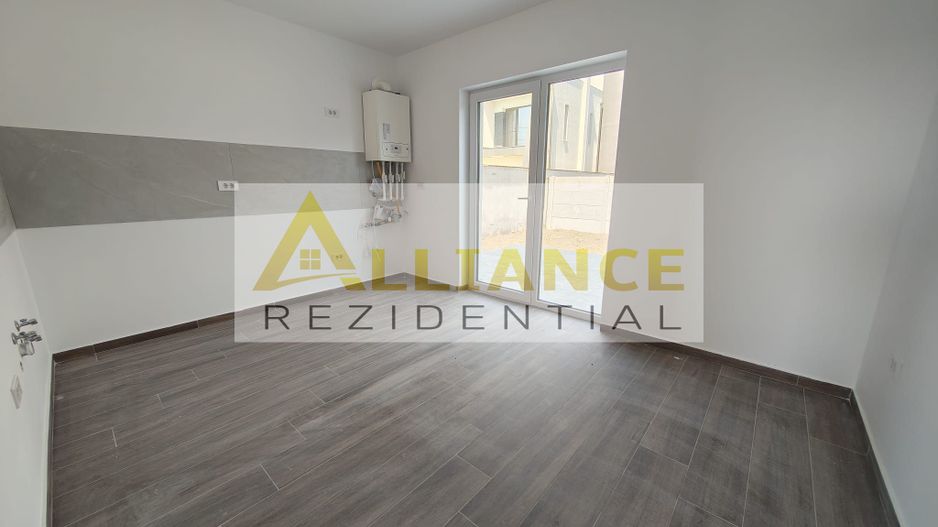 Casa 5 camere | 115 mp utili | 309 mp teren | Mega Image Berceni - Poză 14