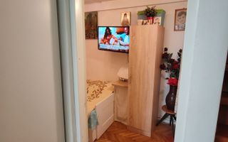 Apartament cu 3 camere zona Centrala - Poză 3