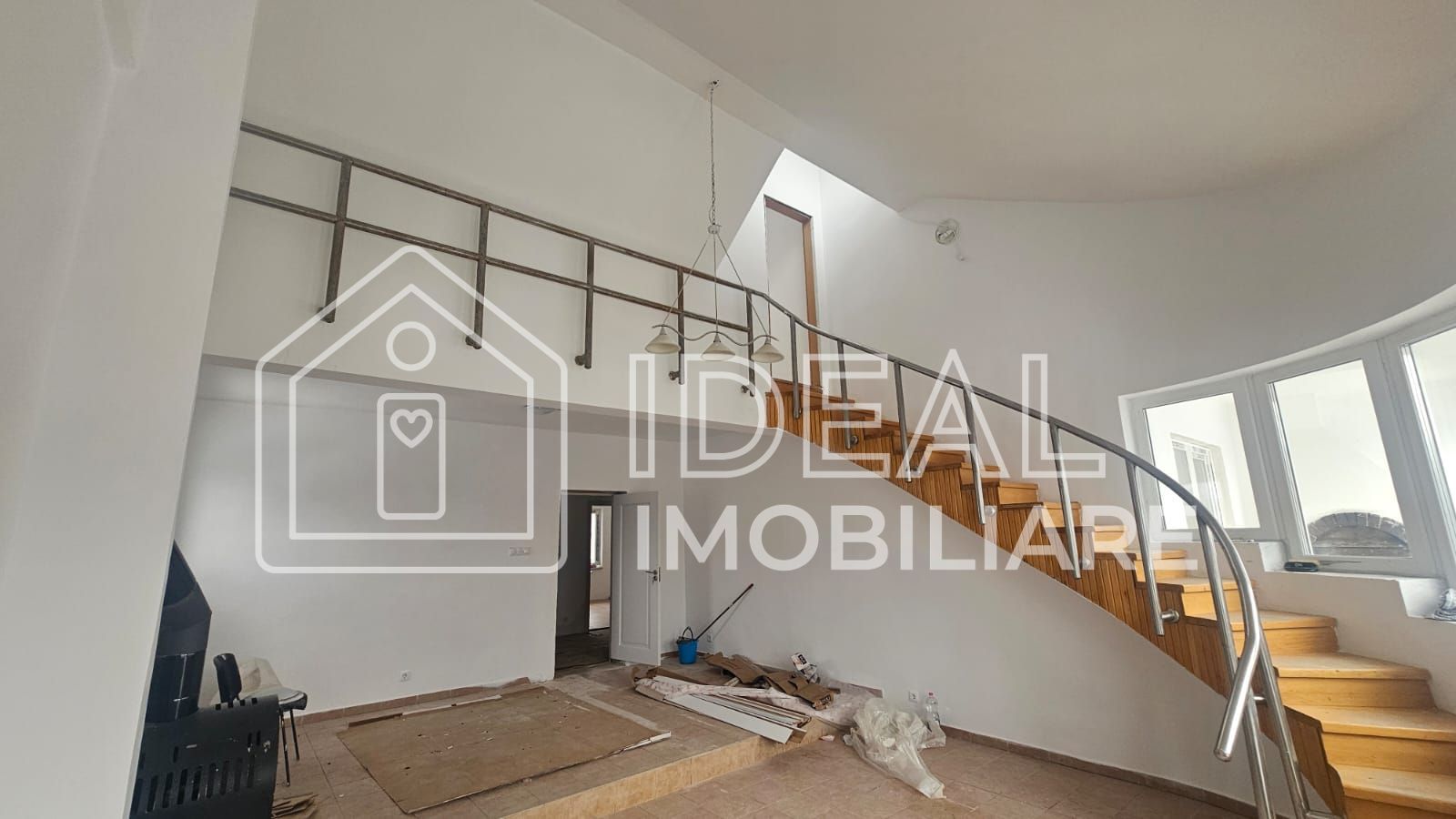 Spatiu Comercial cu 11 camere, 365 mp utili,  zona Cale Dumbravii - Poză 2