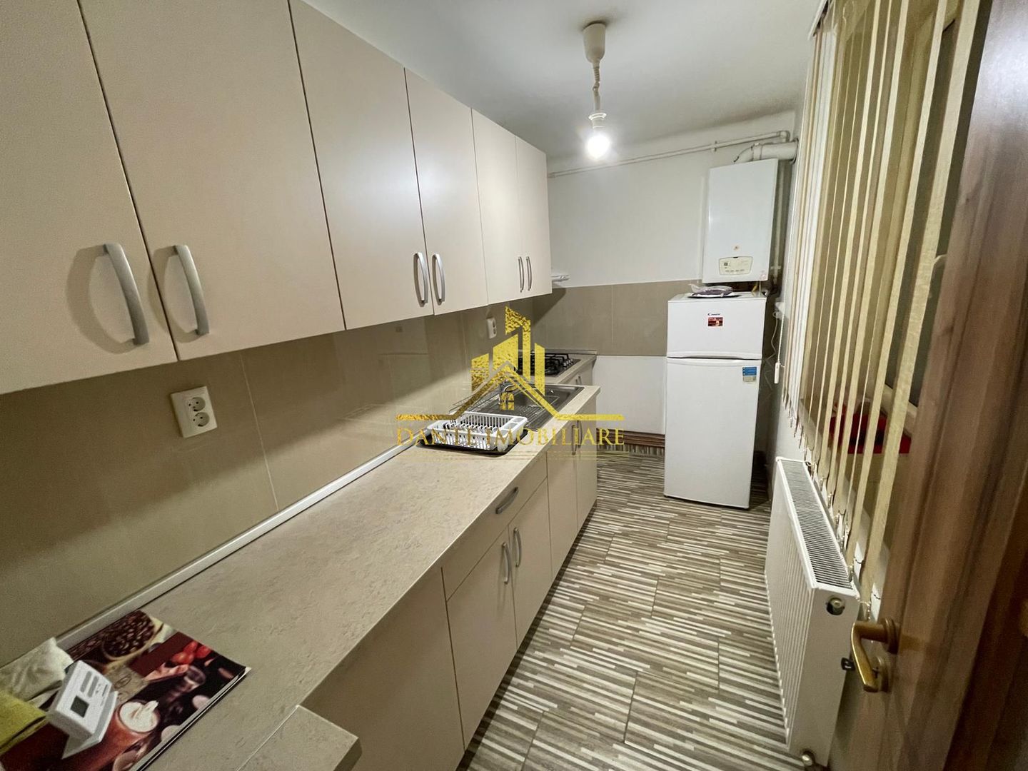 2 camere, spatios, decomandat, modern, Semicentral, str Horea - Poză 5