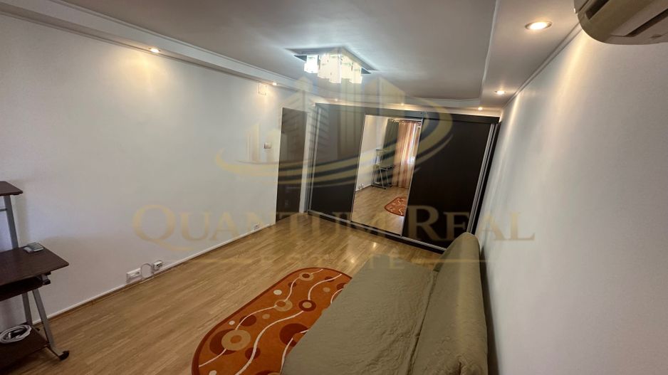 Inchiriez  2 Camere , Centrala proprie,Decomandat , Metrou Dristor - Poză 1