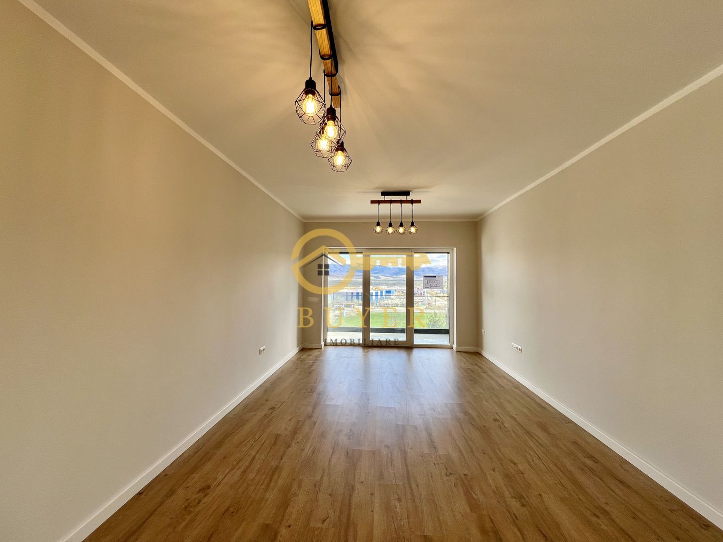 Apartament 3 camere, terasa 10.7 mp-A.C , jaluzele electrice - Poză 12