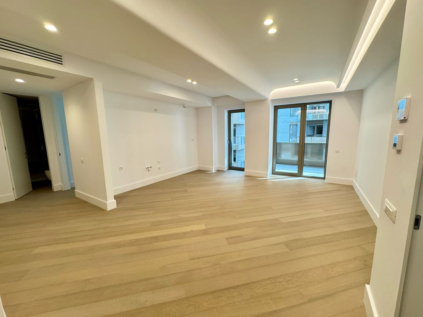 Apartament 3 Camere I CORTINA 126 I Iancu Nicolae - Poză 1