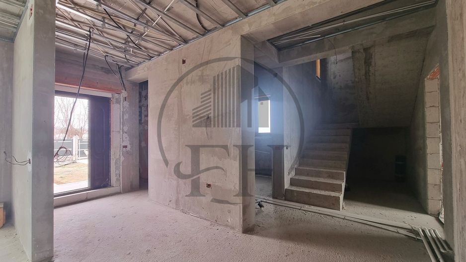 SOLD/VANDUT Casa / Vila de vanzare Palazu Mare - Poză 6