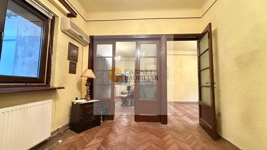 3 camere | Etaj 3/4 | Nemobilat | Universitate - Piata C. A . Rosetti - Poză 1