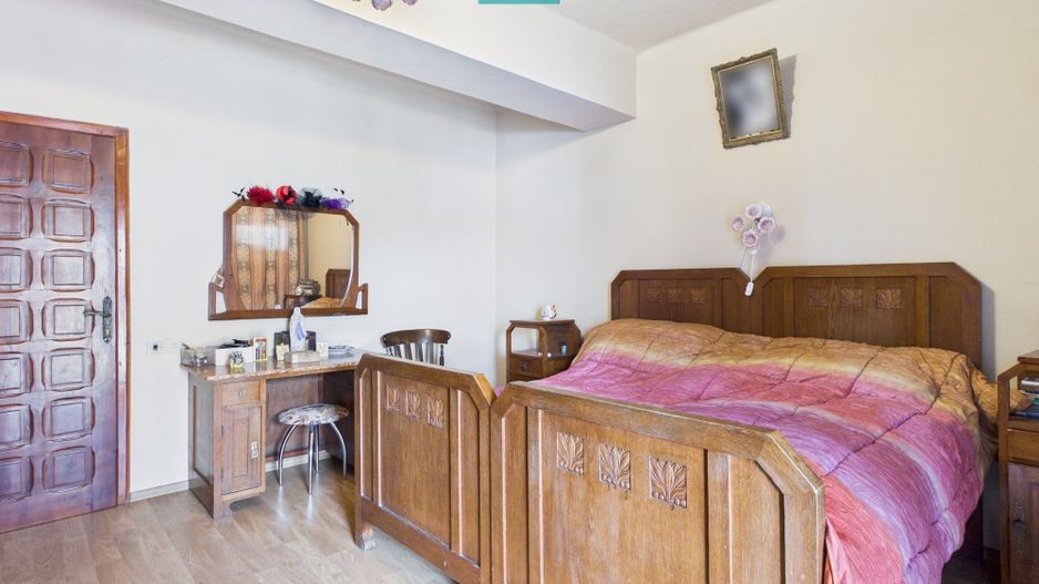 Proprietate multifuncțională centrală 1000 mp - Poză 14