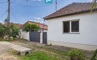 Casă cu 2 camere și 1000 mp teren în Păuliș - Poză 10