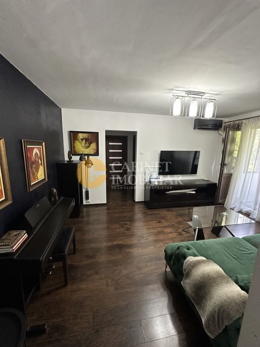 PODU ROS - 3 CAMERE - ETAJ INTERMEDIAR - RENOVAT SI MOBILAT - Poză 2