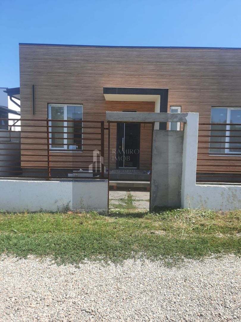 Casa individuala 107 mp/ comuna Berceni/ curte 412 mp - Poză 5