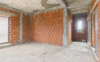 Casă la roșu cu etaj și 500 mp teren în Sântana - Poză 6