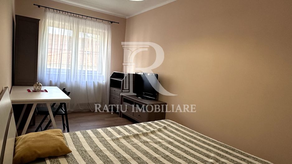 Apartament cu o camera | Central | Oradea - Poză 3