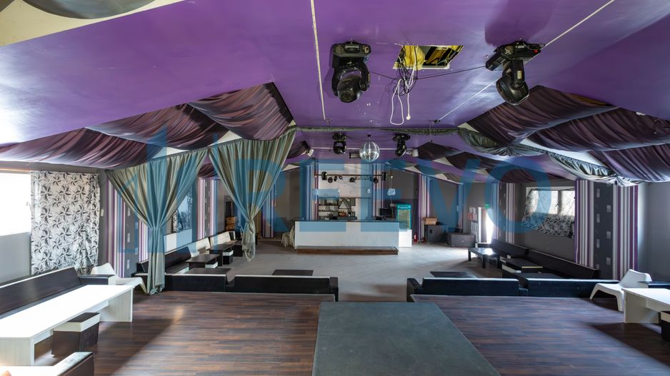 Proprietate cu casa si spatiu comercial+teren 4060 mp Bahna - Poză 2