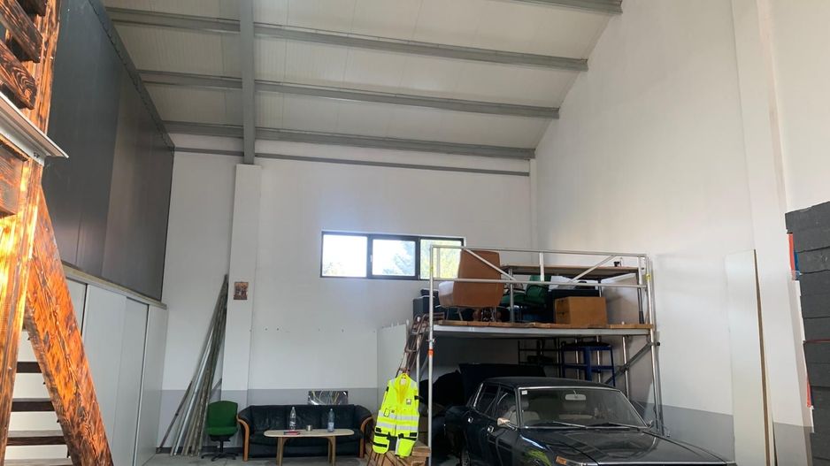 SPATIU DE INCHIRIAT IN MARGINEA - Poză 12