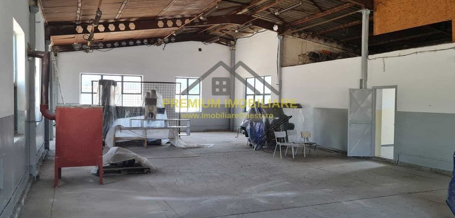 Hala + Teren de Vânzare în Onești - Poză 3