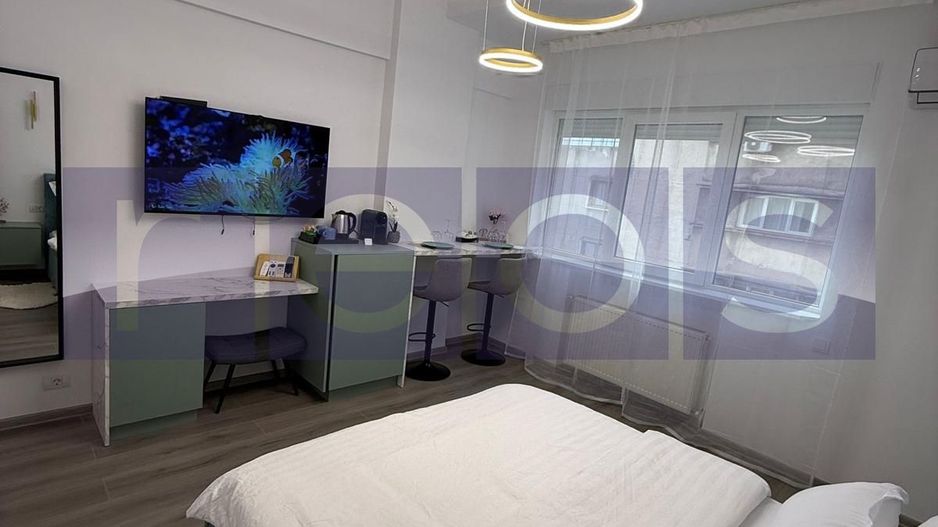 VANZARE GARSONIERA ULTRACENTRAL UNIVERSITATE 21MP RENOVAT INVESTITIE AIRBNB - Poză 2