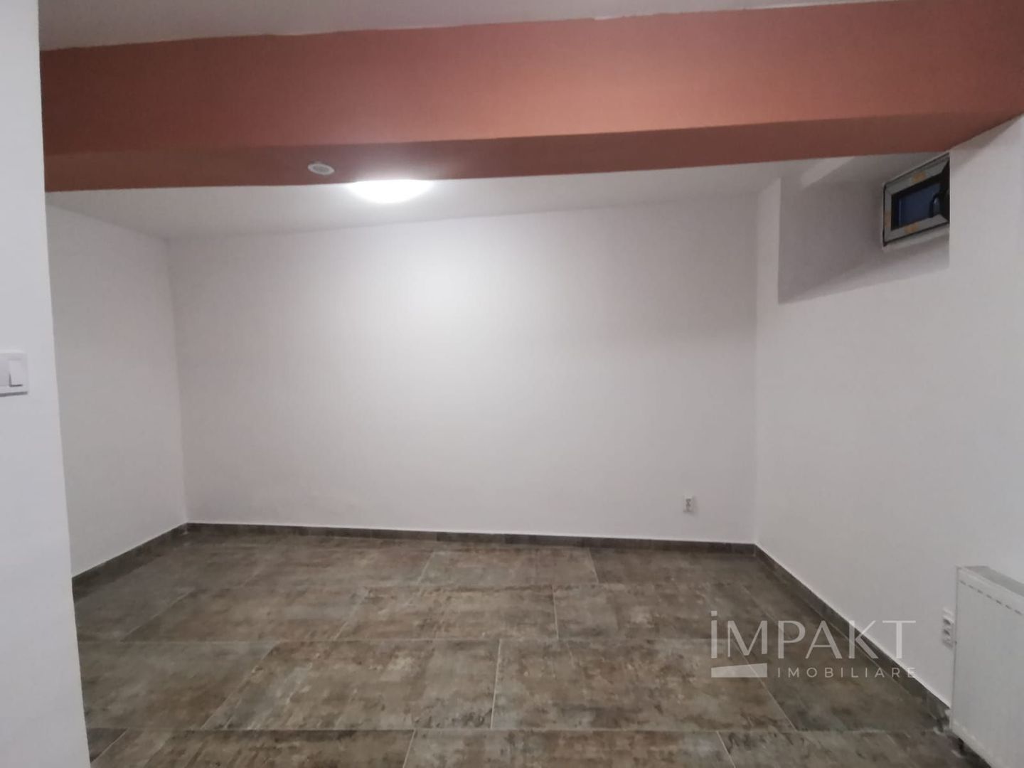 De vanzare -spatiu birouri 2 camere - Centru - Poză 23