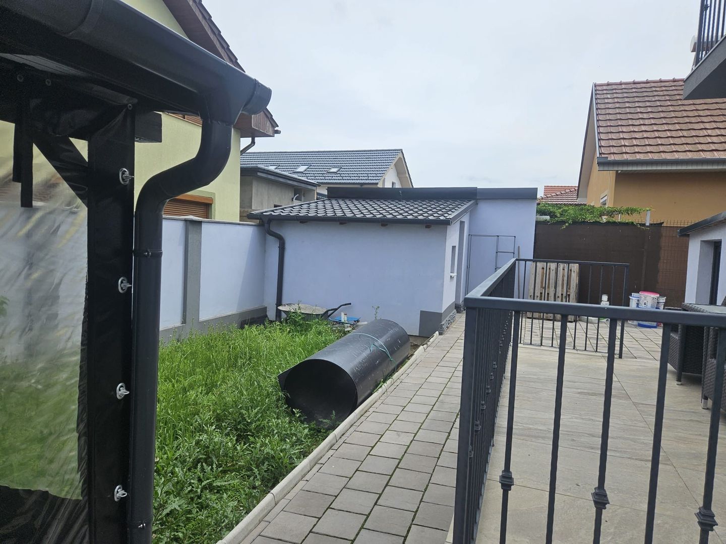 Casă Modernă cu Sistem Fotovoltaic – Rontău - Poză 7