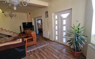 Casa cu 5 camere de vanzare | Iosia | Oradea. - Poză 20