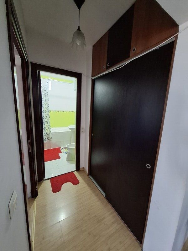 Apartament cu doua camere semidecomandat, Calea Grivitei - Poză 5