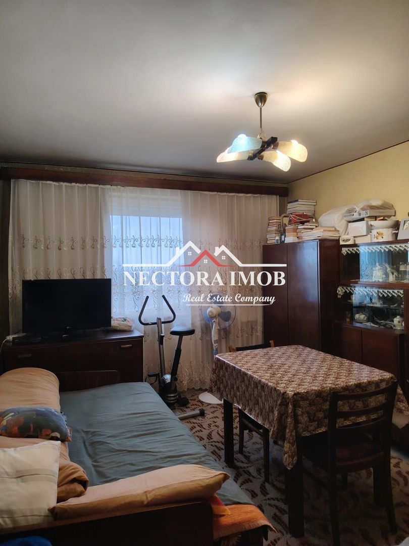 NECTORA IMOB-Apartament 2 camere, 44 mp + balcon, Str.Splaiul Crisanei - Poză 2