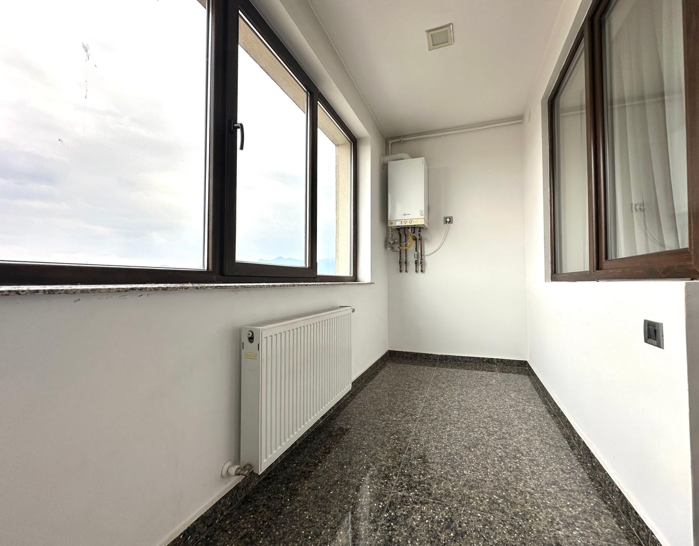 Apartament 2 camere + loc de parcare - Poză 10