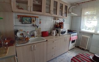 Apartament 3 camere | 70 mp | Zamca | 77.000 EURO - Poză 1