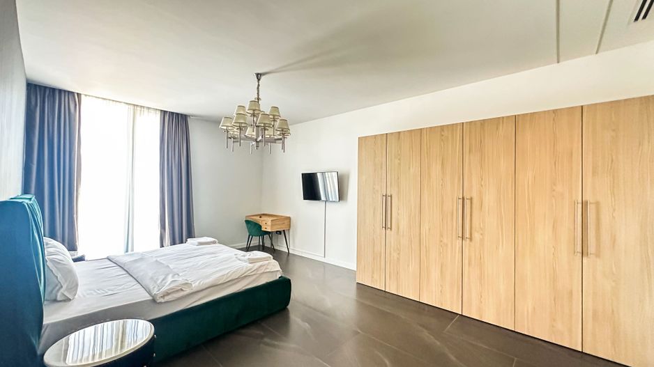 Penthouse  lift propriu  Panoramic View - Poză 3