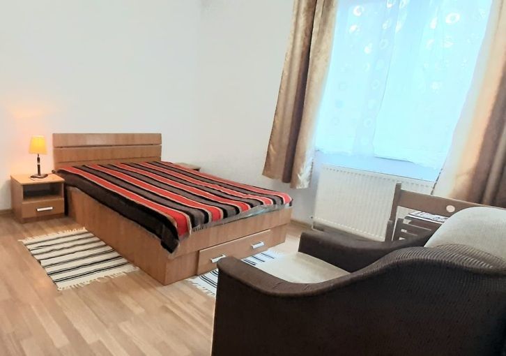 Închiriez apartament 2 camere renovat Primăverii Str Jean Monnet - Poză 3