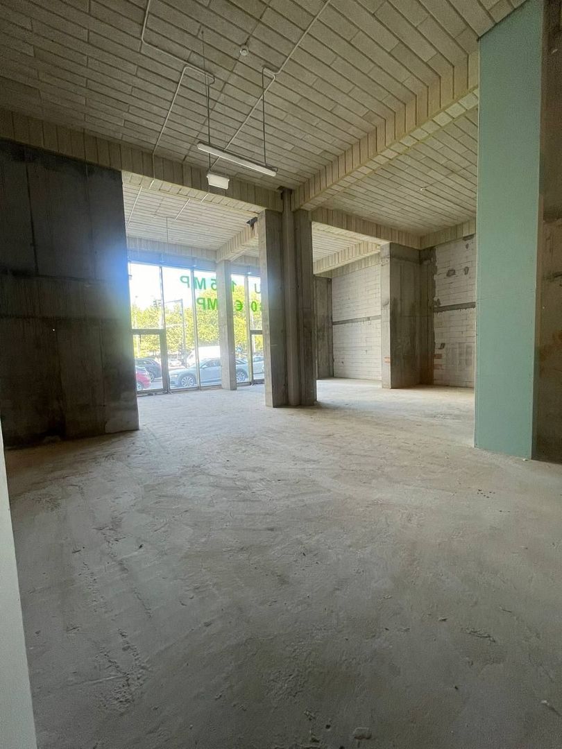 Spatiu comercial de inchiriat Pipera - Poză 1