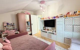 CASA ULTRAMODERNA DE VANZARE IN BERCENI | COMPLET MOBILATA SI UTILATA - Poză 15