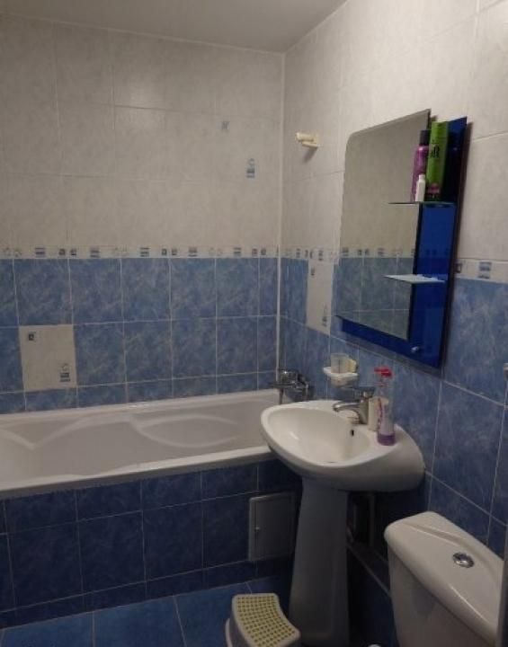 Vanzare Apartament 2 camere, decomandat, boxa, 14 min metrou Dristor - Poză 4
