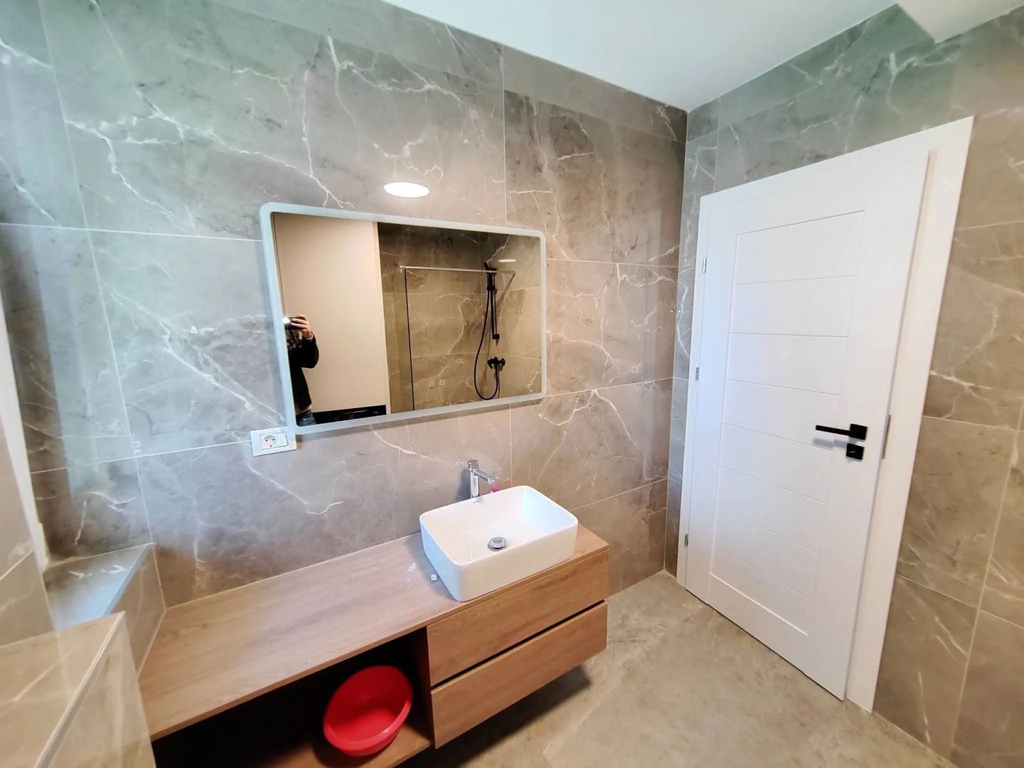 Apartament cu 3 camere de închiriat în Giroc - Poză 13