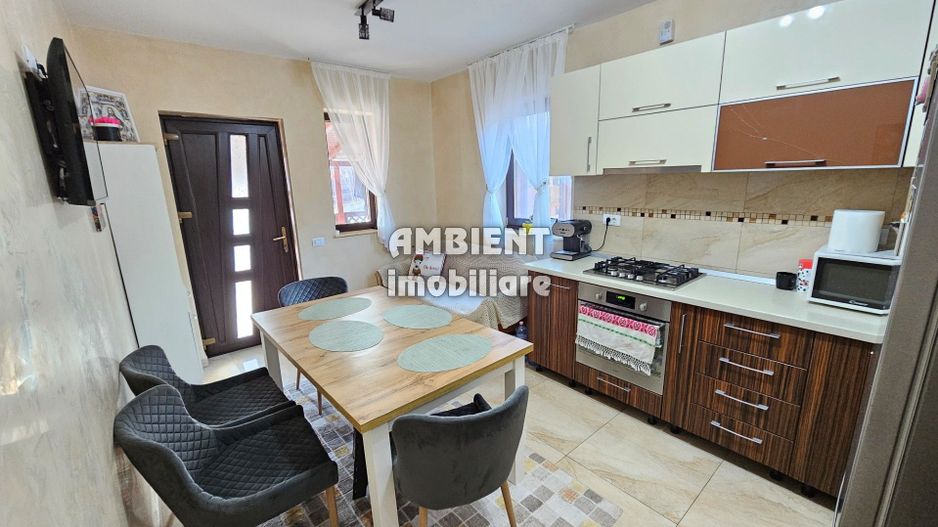 CASĂ individuală  P+M, teren 609 mp, zona FILATURII; - Poză 6