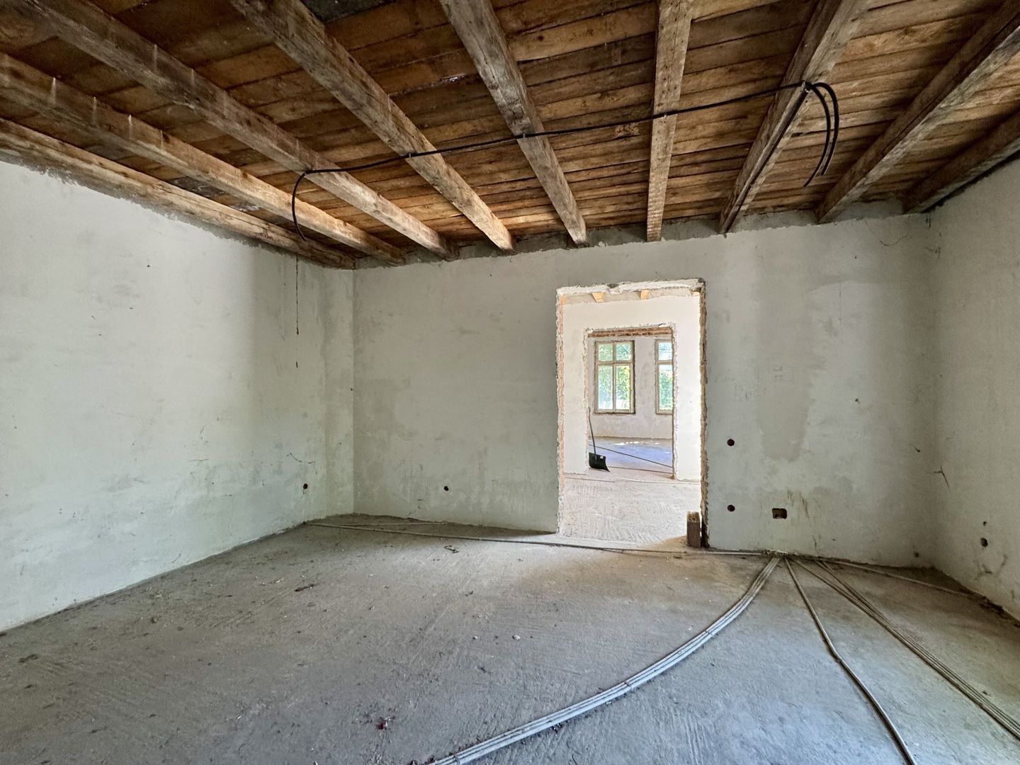 OPORTUNITATE RARA - imobil central, multifunctional, curte PROPRIE - Poză 12