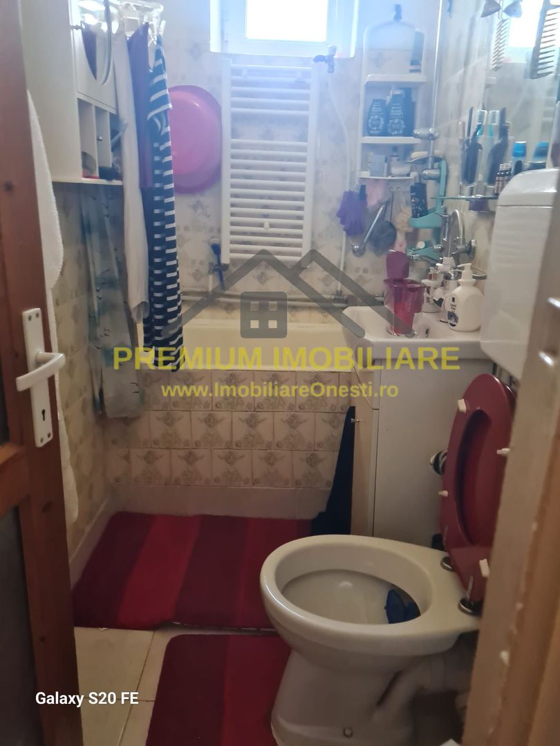 De vânzare apartament 2 camere decomandate – zonă centrală - Poză 9