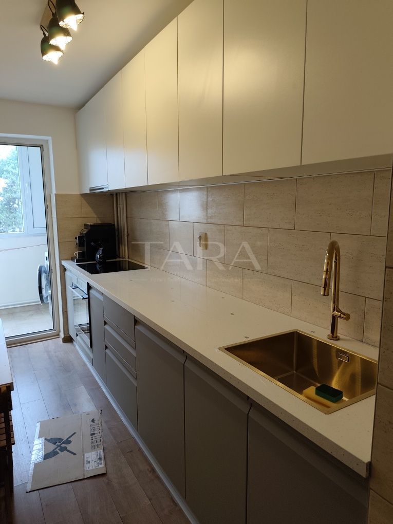 Apartament cu 4 camere, 70 mp, 3 dormitoare, 2 balcoane, La Terenuri. - Poză 3