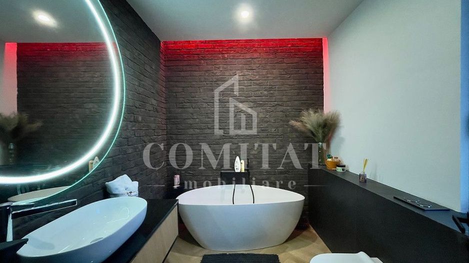 0% comision Vilă de lux la cheie lângă liziera pădurii - Poză 21