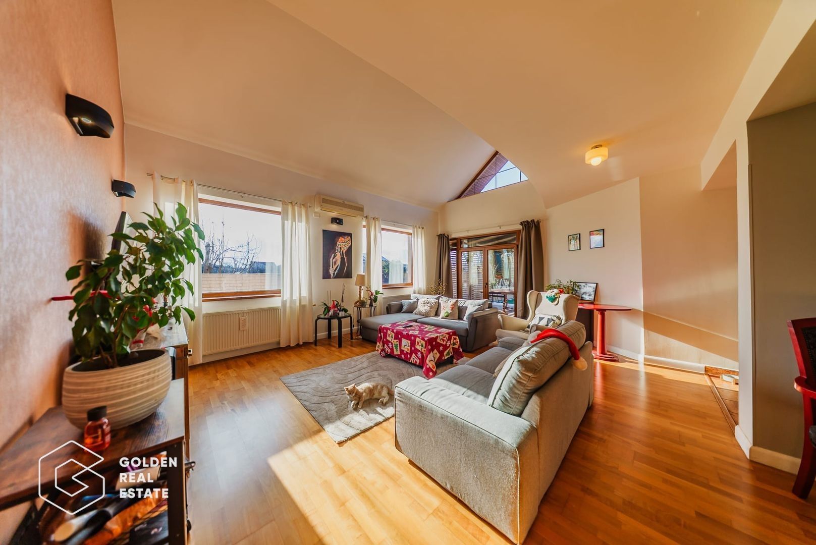 Vila 5 camere, gata de mutare, teren 700 mp, strada privata- Gradiste - Poză 3