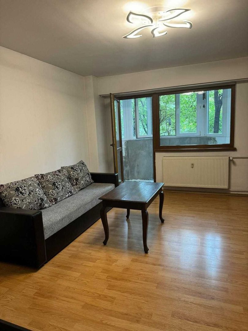 Garsonieră cocheta, mobilată și utilată, etaj 1, metrou Titan - Poză 6