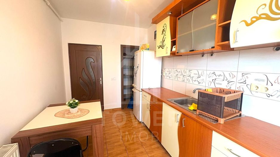 Apartament 3 camere de închiriat - Strada Frunzei - Poză 11