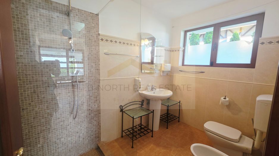 Vilă cu ponton privat la Lacul Snagov – casă de oaspeți, cramă, 1.768 mp - Poză 9