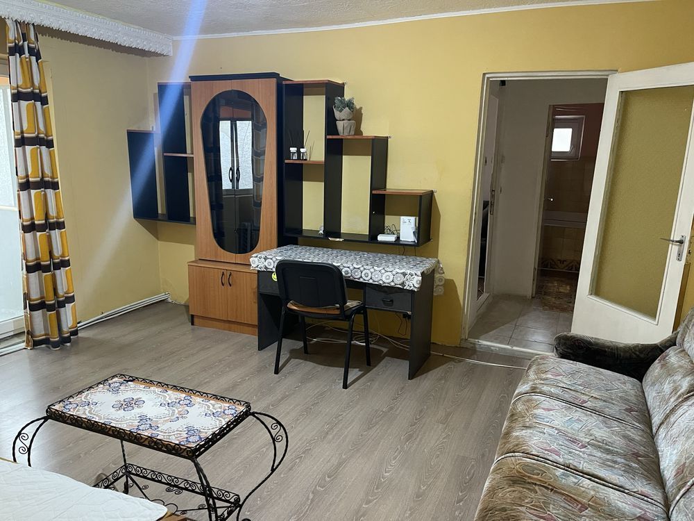 Apartament cu 2 camere de inchiriat in zona Cetate - Poză 1
