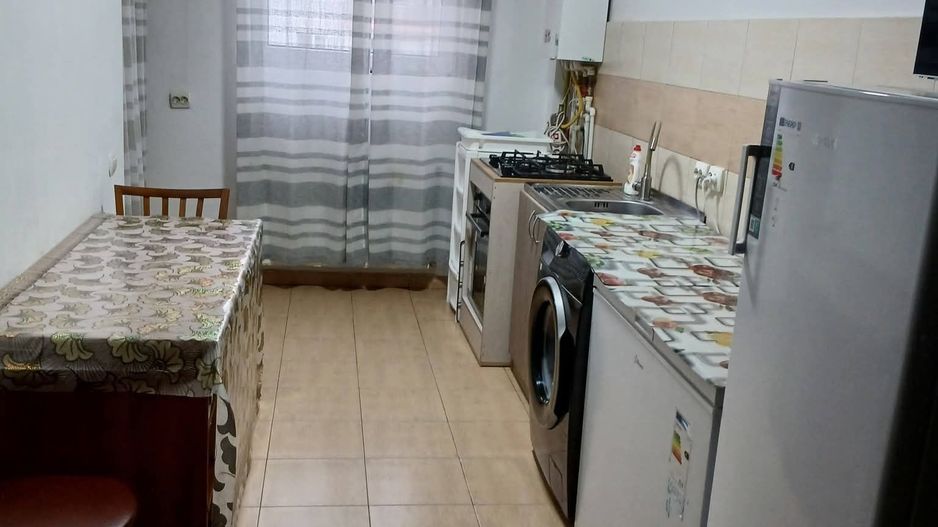 APARTAMENT DE VANZARE 2 CAMERE - Poză 1
