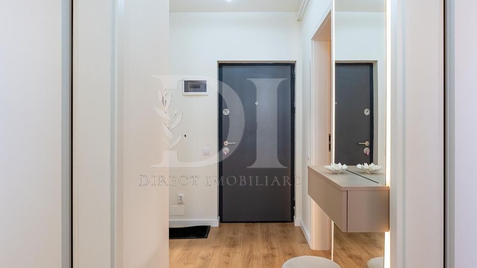 Apartament ultrafinisat / etaj intermediar / Zona Terra - Poză 17